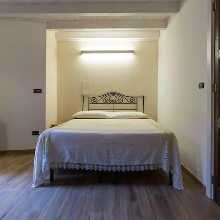 Bed & Breakfast Palazzo Leuzzi *